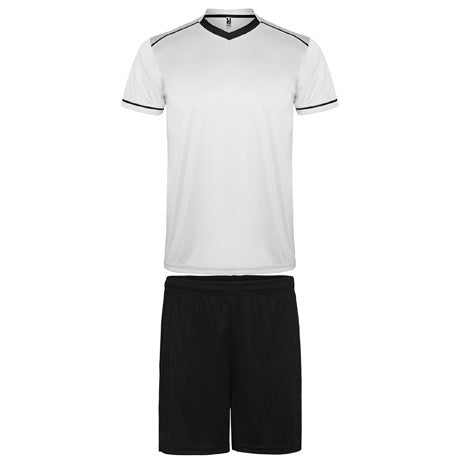 Conjunto deportivo de camiseta y pantalón