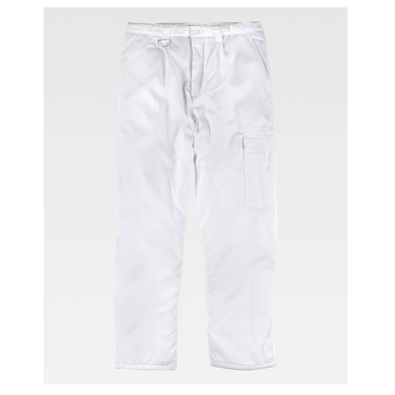 Pantalón acolchado con cintura elástica y un bolso en pernera