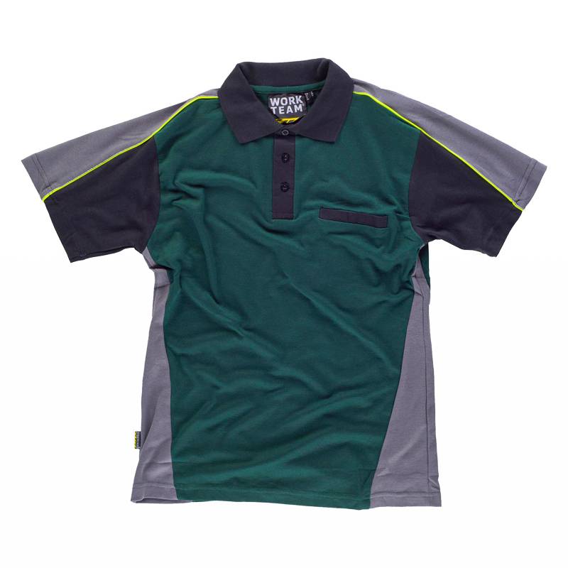 Polo de manga corta con un bolso de pecho.