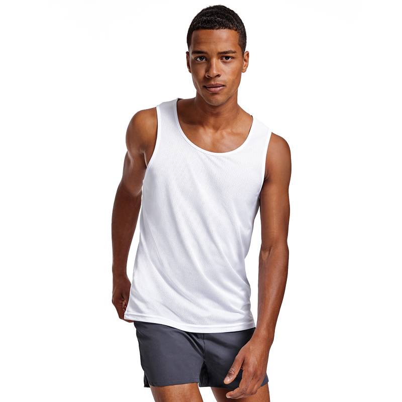 Camiseta deportiva tejido microperforado