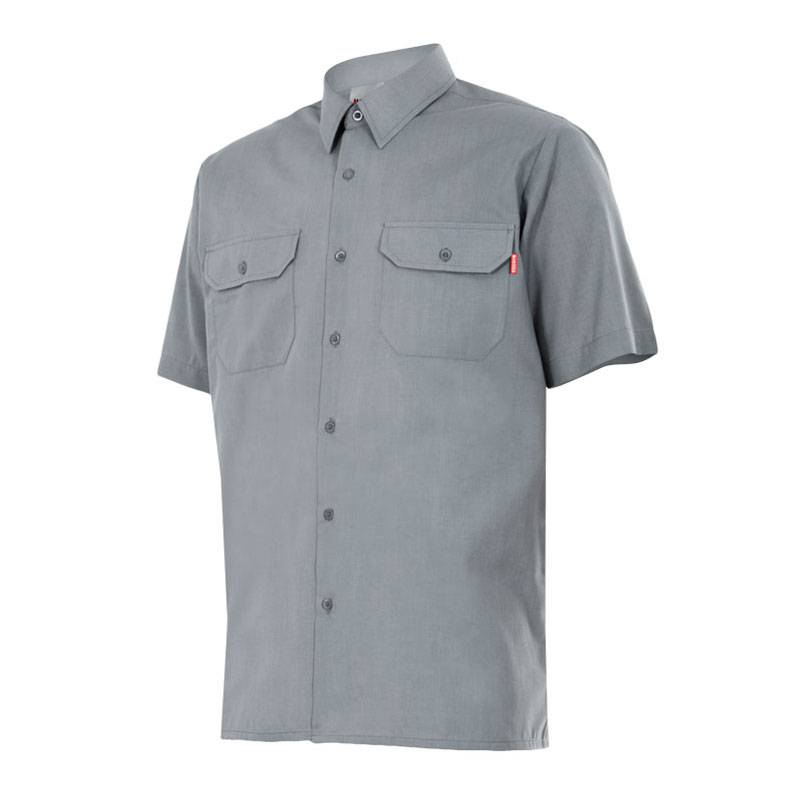 Camisa de manga corta con dos bolsillos