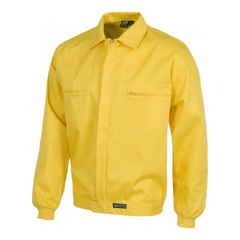 Cazadora con cremalleras de nylon, cintura elástica y dos bolsos de pecho.