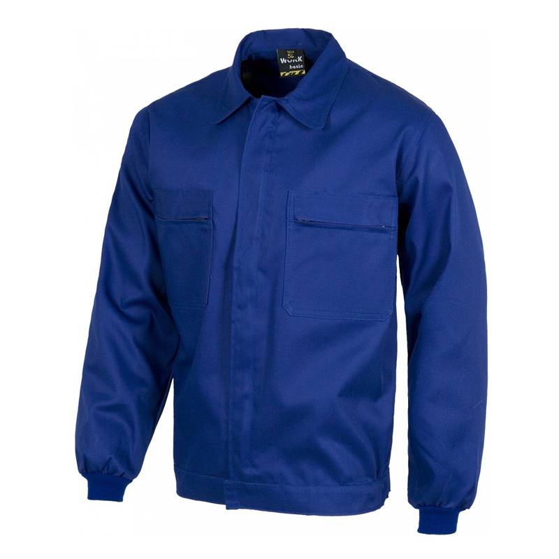 Cazadora con cremalleras de nylon, cintura elástica y dos bolsos de pecho.