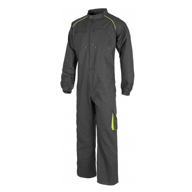 Buzo recto con cuello de tira y detalles combinados.