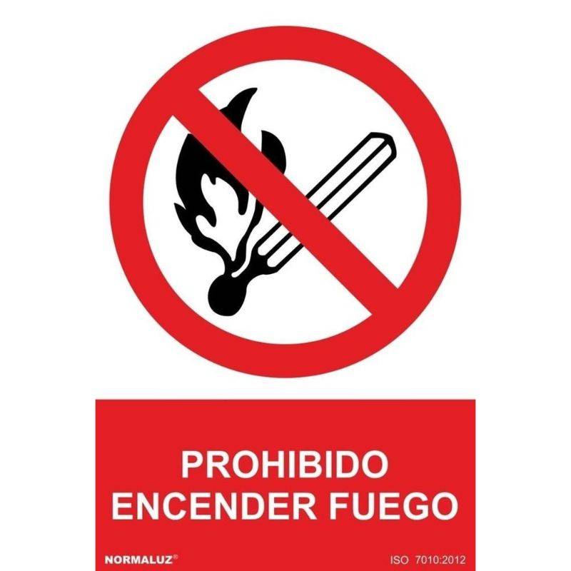 SEÑAL PROHIBIDO ENCENDER FUEGO PVC