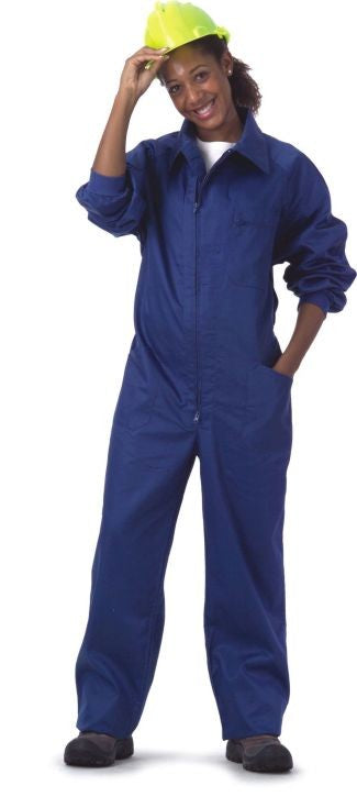 Buzo italiano, cuello solapa, manga ranglan, un bolso de pecho y cremalleras de nylon. 