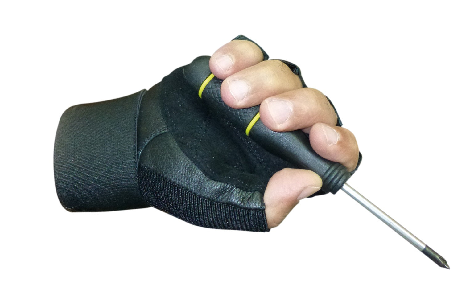 Guante de medios dedos con ajuste de velcro en la muñeca y acolchado en la palma.