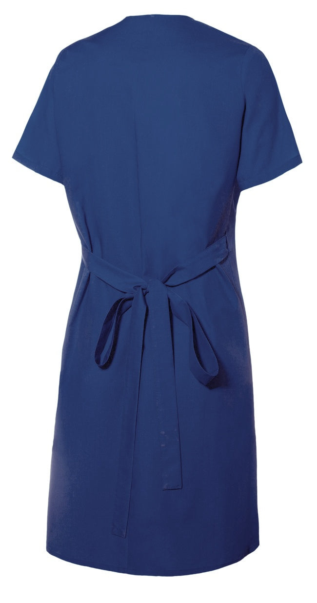 Bata de mujer con tiras que cruzan detrás